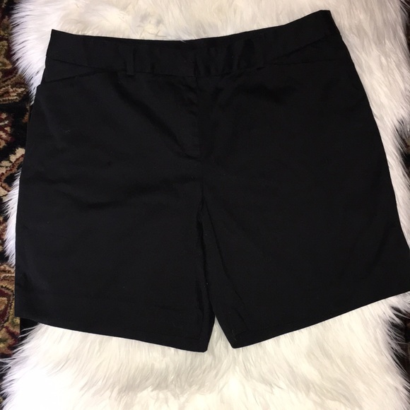 Jones New York Pants - Jones New York black shorts size 10